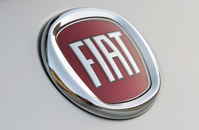 logo of the car manufacturer, Fiat